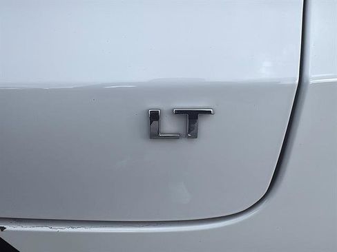 Used 2026 Chevrolet TrailBlazer LT w/ LT Cold Weather Package FWD image 13