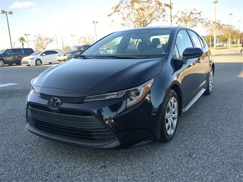 Certified 2023 Toyota Corolla LE image 8