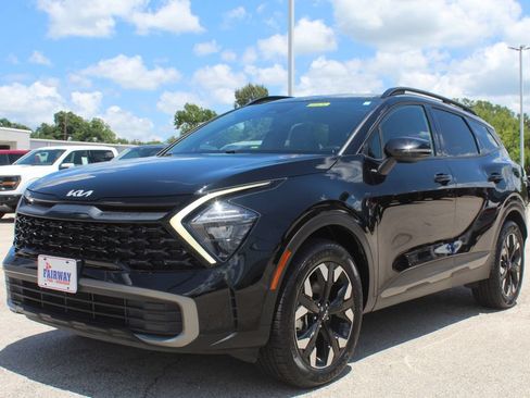 Used 2023 Kia Sportage X-Line w/ X-Line Premium Package AWD/4WD image 3