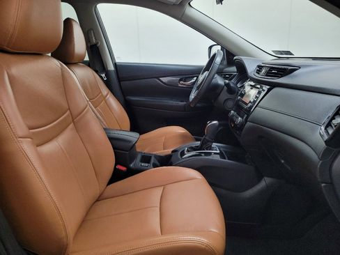 Used 2017 Nissan Rogue SV AWD/4WD image 21