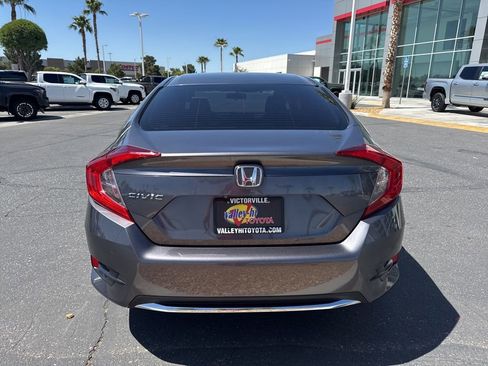 Used 2019 Honda Civic LX image 6