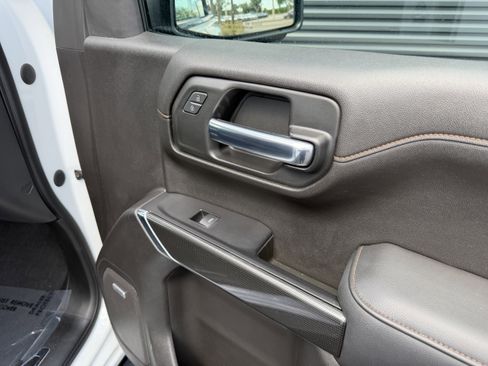 Used 2020 GMC Sierra 1500 AT4 w/ AT4 Premium Package AWD/4WD image 24