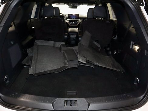 Certified 2025 Ford Explorer ST image 13