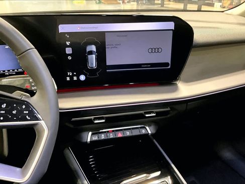 New 2026 Audi Q3 quattro 2.0T image 6