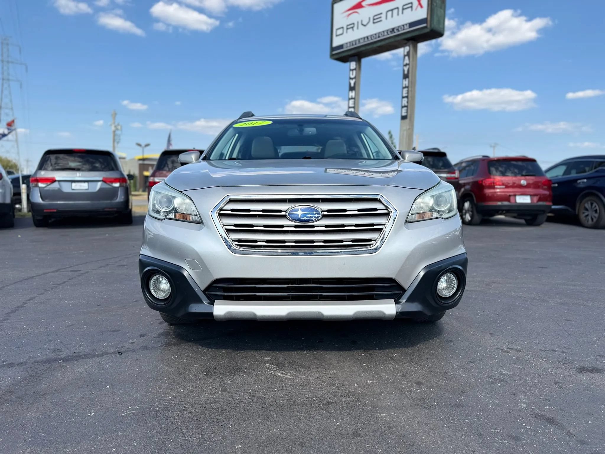 Used 2017 Subaru Outback 2.5i Limited AWD/4WD image 11