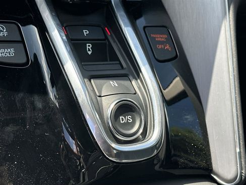 New 2025 Acura TLX w/ Technology Package image 18