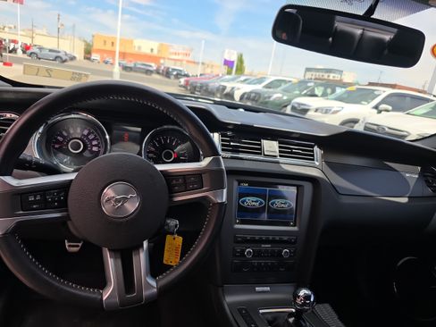 Used 2014 Ford Mustang GT Premium w/ Electronics Package RWD image 3