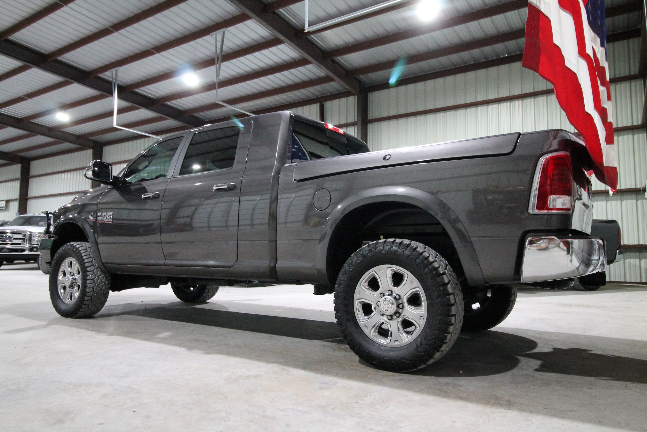 Used 2017 RAM 2500 Laramie w/ Protection Group AWD/4WD image 8