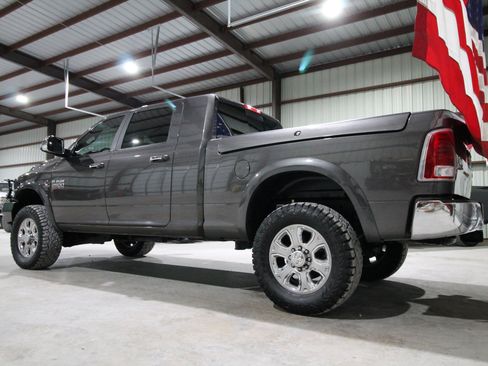 Used 2017 RAM 2500 Laramie w/ Protection Group AWD/4WD image 8
