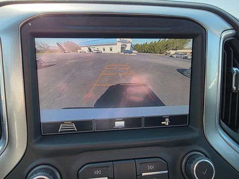 Used 2020 Chevrolet Silverado 1500 LT Trail Boss image 30