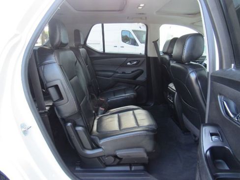 Used 2018 Chevrolet Traverse Premier w/ Driver Confidence II Package image 29