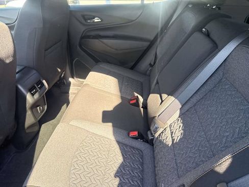Used 2023 Chevrolet Equinox LT AWD/4WD image 9