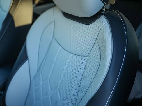 New 2026 Volkswagen Tiguan SEL R-Line image 36