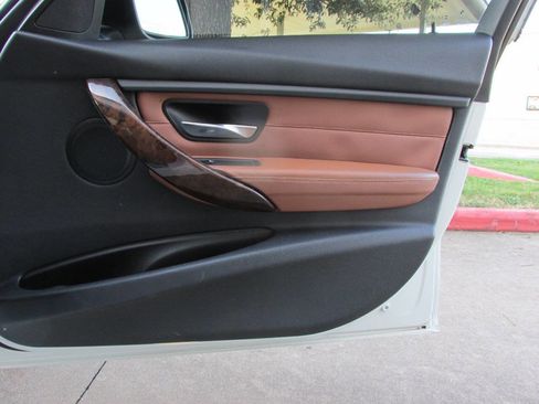 Used 2014 BMW 328i xDrive Sedan image 22