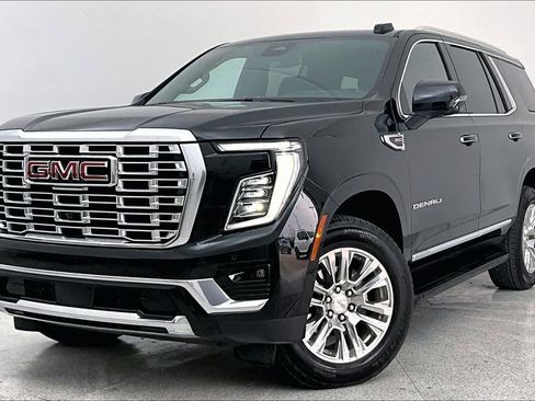 Used 2025 GMC Yukon Denali image 16