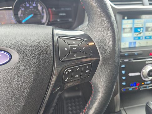 Used 2018 Ford Explorer Sport w/ Equipment Group 401A image 24