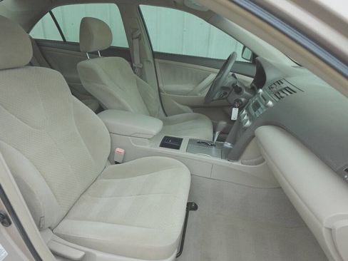 Used 2007 Toyota Camry LE image 18