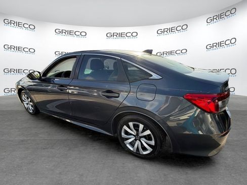 Used 2022 Honda Civic LX image 9
