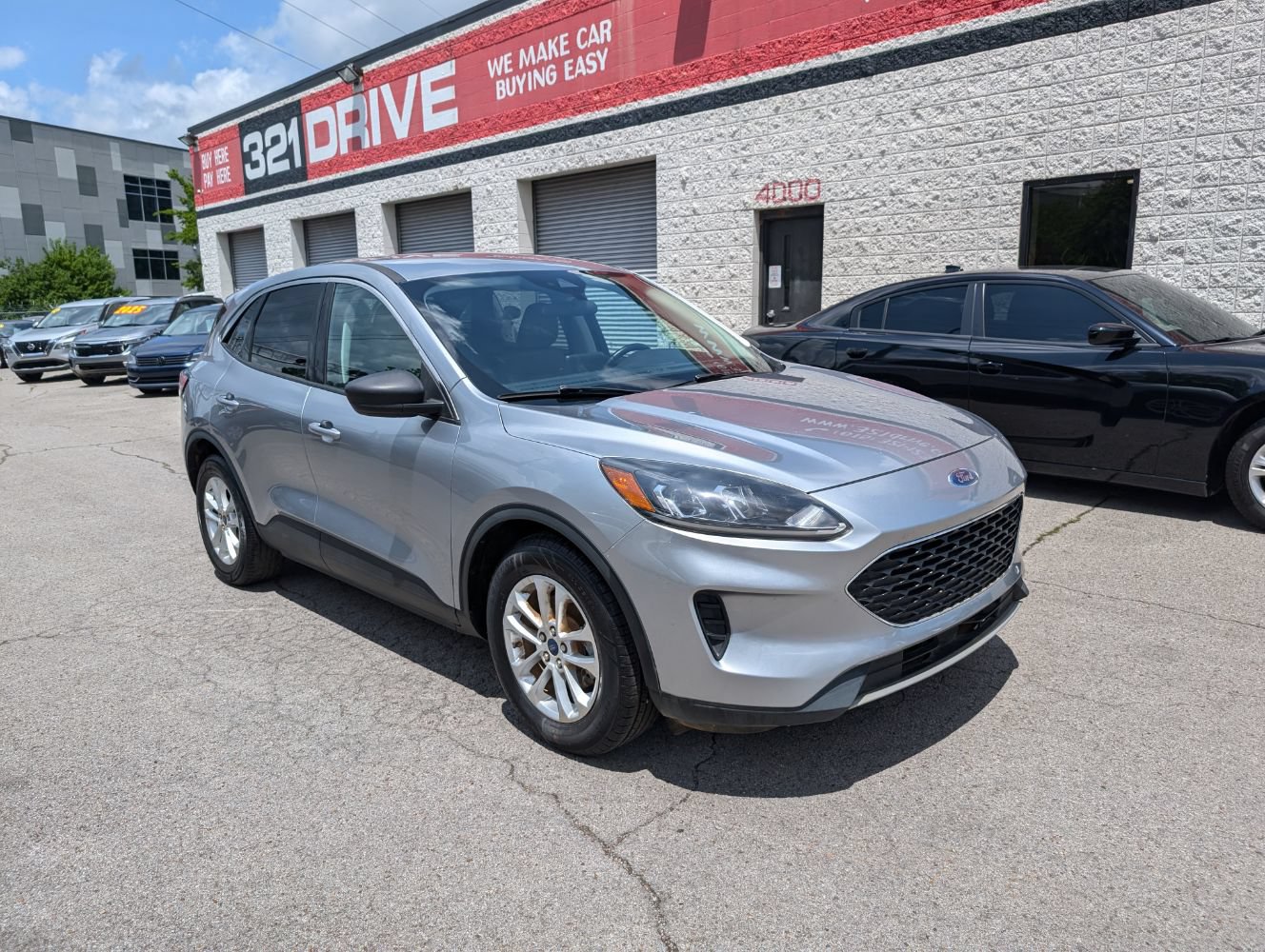 Used 2022 Ford Escape SE w/ Convenience Package FWD image 1