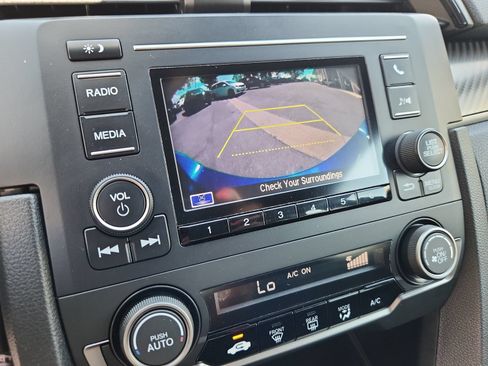 Used 2019 Honda Civic Sport image 24