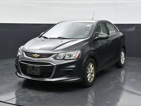 Used 2017 Chevrolet Sonic LT FWD image 5