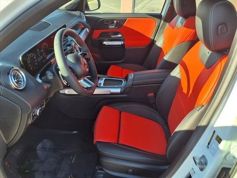 New 2026 Mercedes-Benz GLB 250 image 12