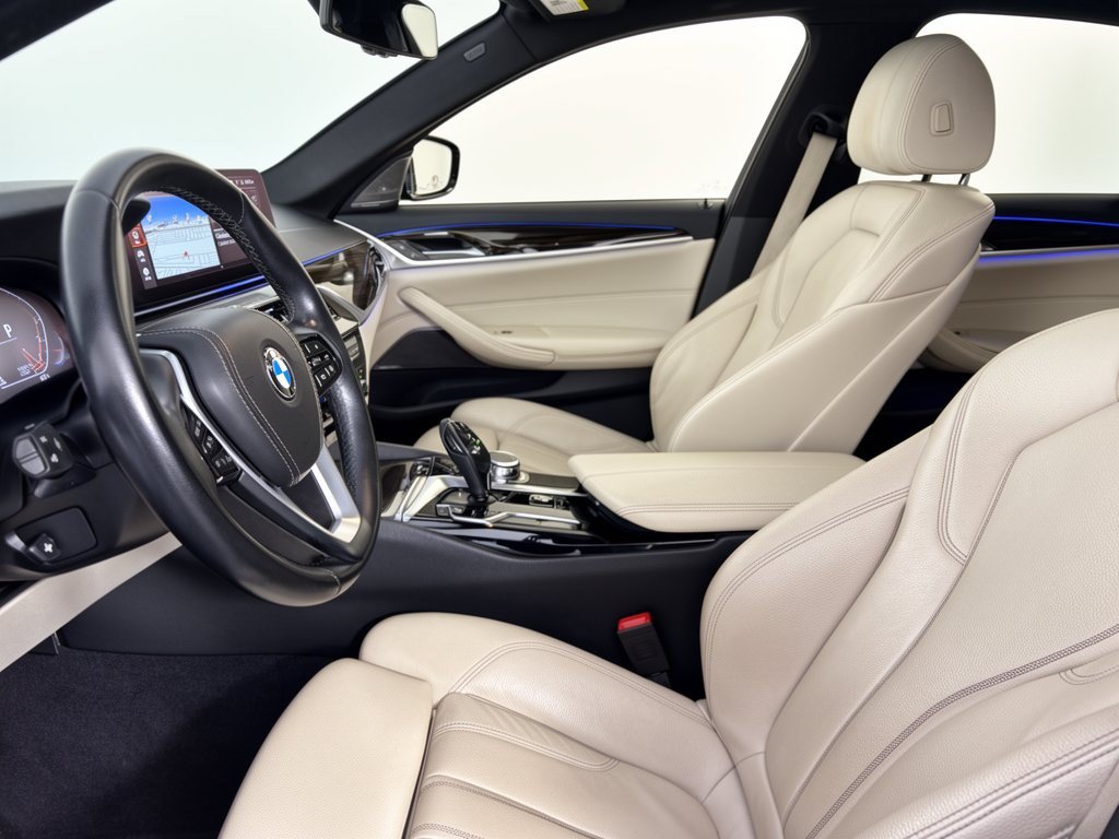 Used 2023 BMW 530i w/ Premium Package RWD image 5