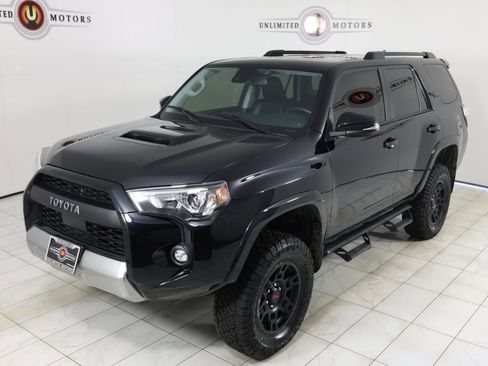 Used 2023 Toyota 4Runner TRD Off-Road Premium w/ Moonroof Package AWD/4WD image 35