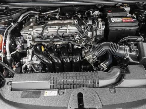 Used 2021 Toyota Corolla LE image 27