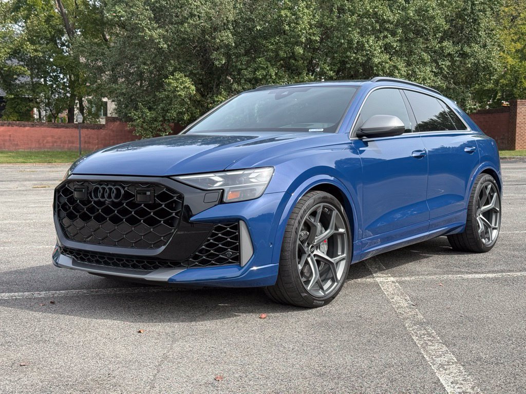 Used 2025 Audi RS Q8 performance AWD/4WD image 3
