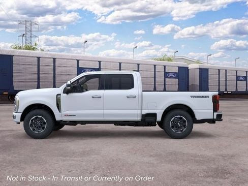 New 2026 Ford F250 Platinum AWD/4WD image 3