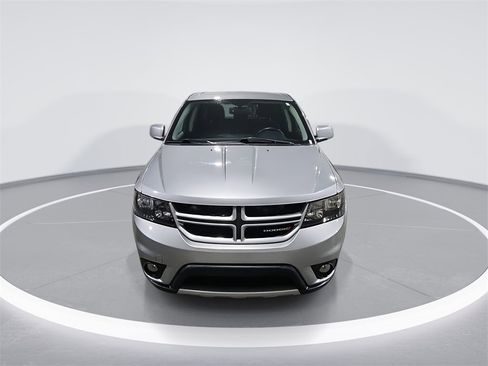 Used 2017 Dodge Journey GT w/ Driver Convenience Group image 3