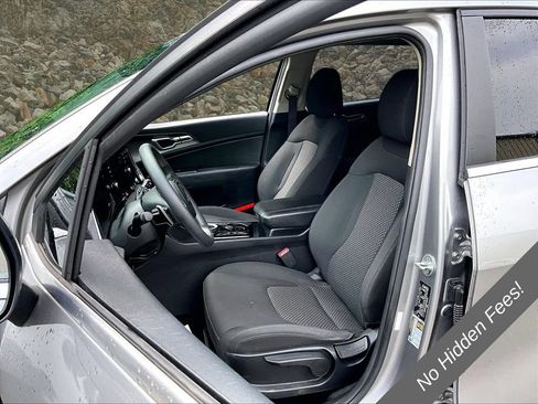 Used 2023 Kia Sportage LX AWD/4WD image 22