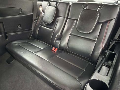 Used 2023 Ford Explorer ST-Line w/ Class IV Trailer Tow Package image 22