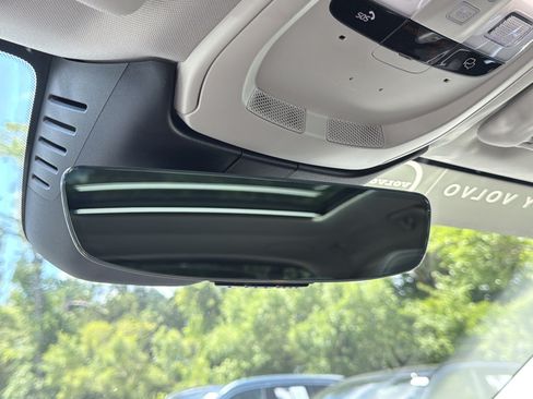 Used 2023 Volvo XC60 B5 Plus w/ Protection Package Premier FWD image 27