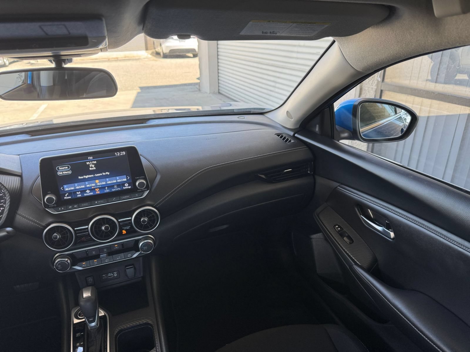 Used 2025 Nissan Sentra SV FWD image 33