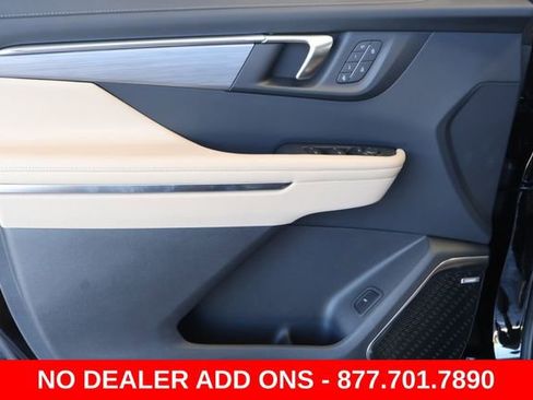 New 2026 Buick Enclave Preferred w/ Power Package image 12