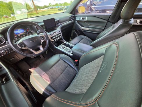 Used 2022 Ford Explorer Timberline w/ Timberline Technology Package image 10