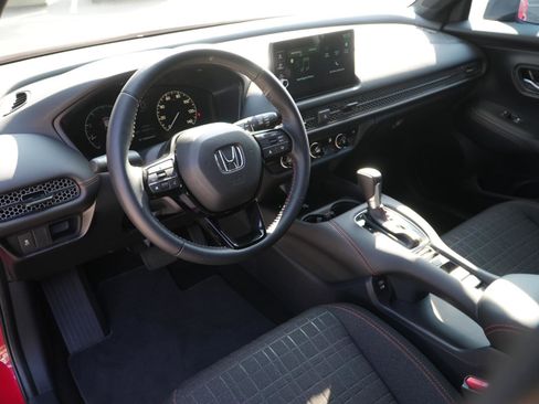 Used 2026 Honda HR-V Sport image 15