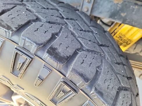 Used 2019 Chevrolet Colorado ZR2 image 25