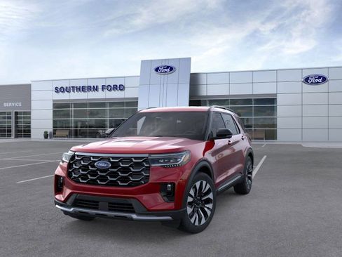 New 2026 Ford Explorer Platinum w/ LUX Leather Package AWD/4WD image 2