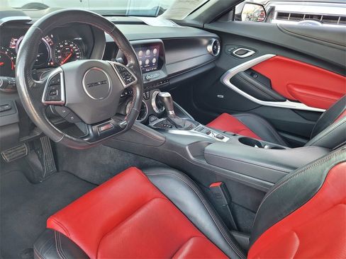 Used 2021 Chevrolet Camaro SS image 10