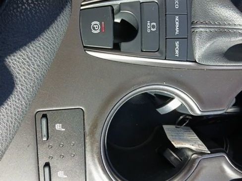 Used 2024 Toyota Camry XSE FWD image 36