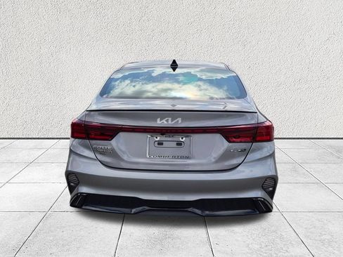 Used 2024 Kia Forte GT-Line FWD image 4