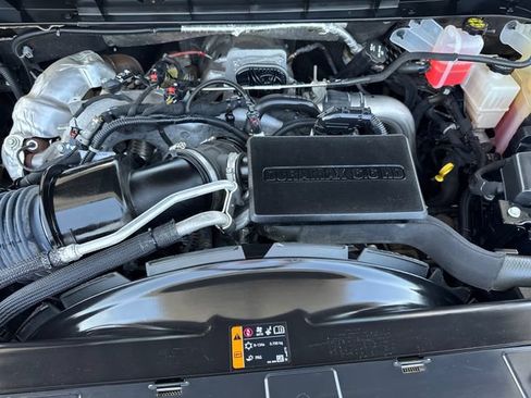Used 2024 GMC Sierra 2500 SLT AWD/4WD image 30