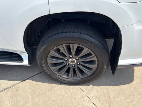 Used 2021 Lexus GX 460 Premium AWD/4WD image 14