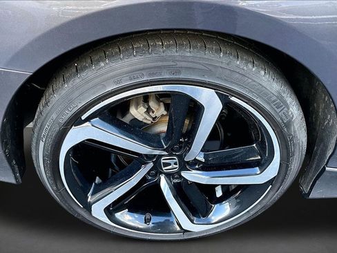 Used 2020 Honda Accord Sport image 31
