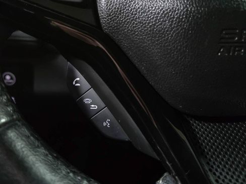 Used 2019 Honda HR-V Touring image 19