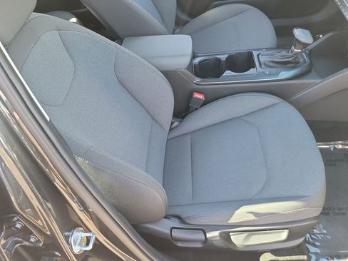 Used 2025 Kia K4 LXS image 19