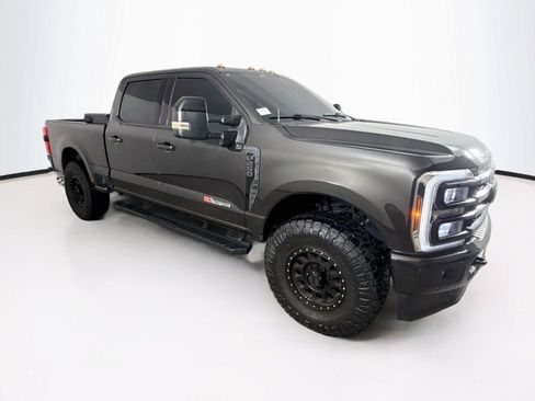 Used 2024 Ford F250 Lariat w/ Lariat Ultimate Package AWD/4WD image 5